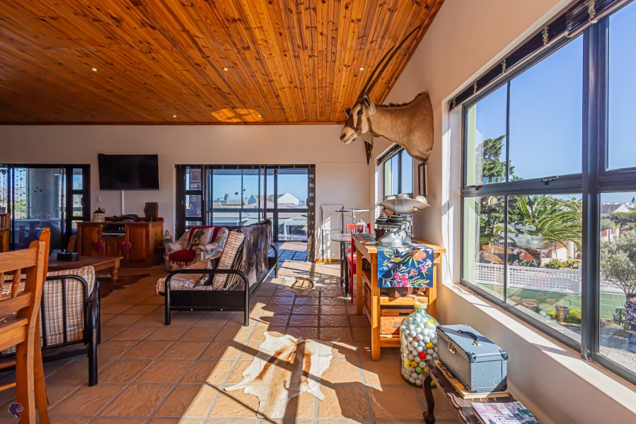 3 Bedroom Property for Sale in Country Club Western Cape